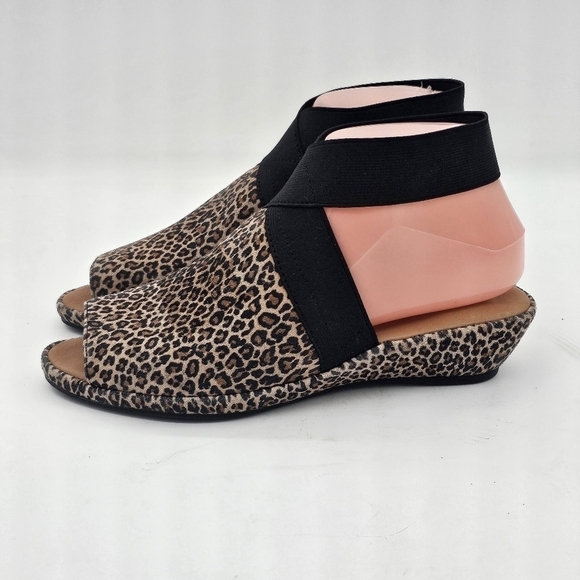 Gentle Souls by Kenneth Cole Womens Demi Sandal Wedge Ankle Strap Multicolor 6.5 - Picture 8 of 14